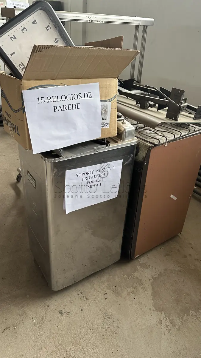 LOTE 021 - SUCATA DE ELETRODOMÉSTICOS