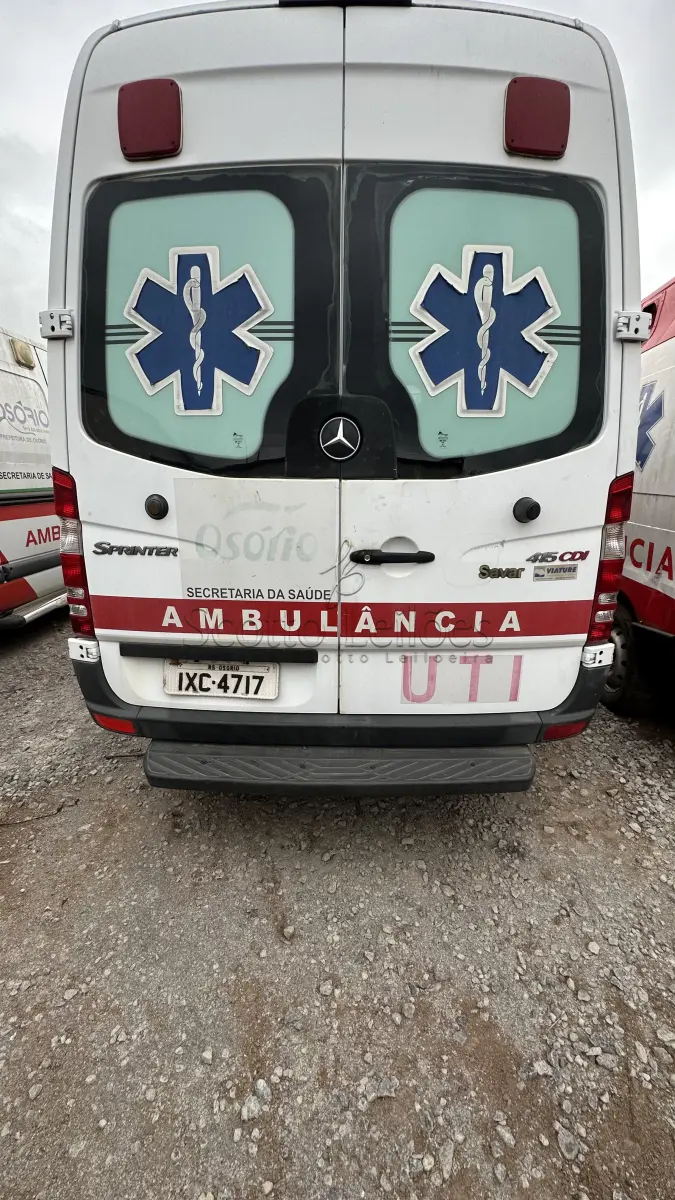 LOTE 003 - M.BENZ SPRINTER VIATURA AMBULÂNCIA