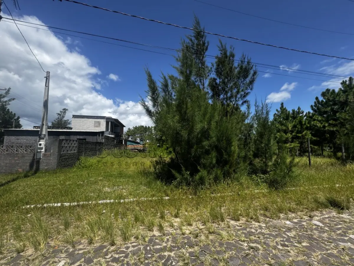 LOTE 000 - LEILÃO DE UM TERRENO NA PRAIA DE ATLÂNTIDA SUL-OSÓRIO/RS, SITUADO NA RUA LUIS FRANCISCO PIMENTEL, LOTE 16 DA QUADRA 217