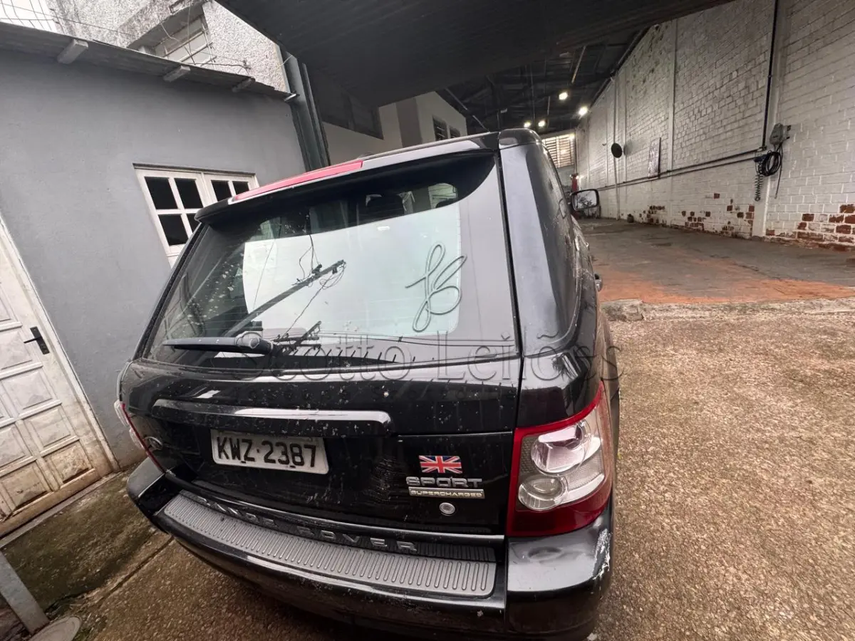 LOTE 000 - 1 (uma) camioneta, I/LR RANGE ROVER SPORTSC, combustível: Gasolina, Placa KWZ 2387,  fabricação/modelo 2008/2009, cor Preta.