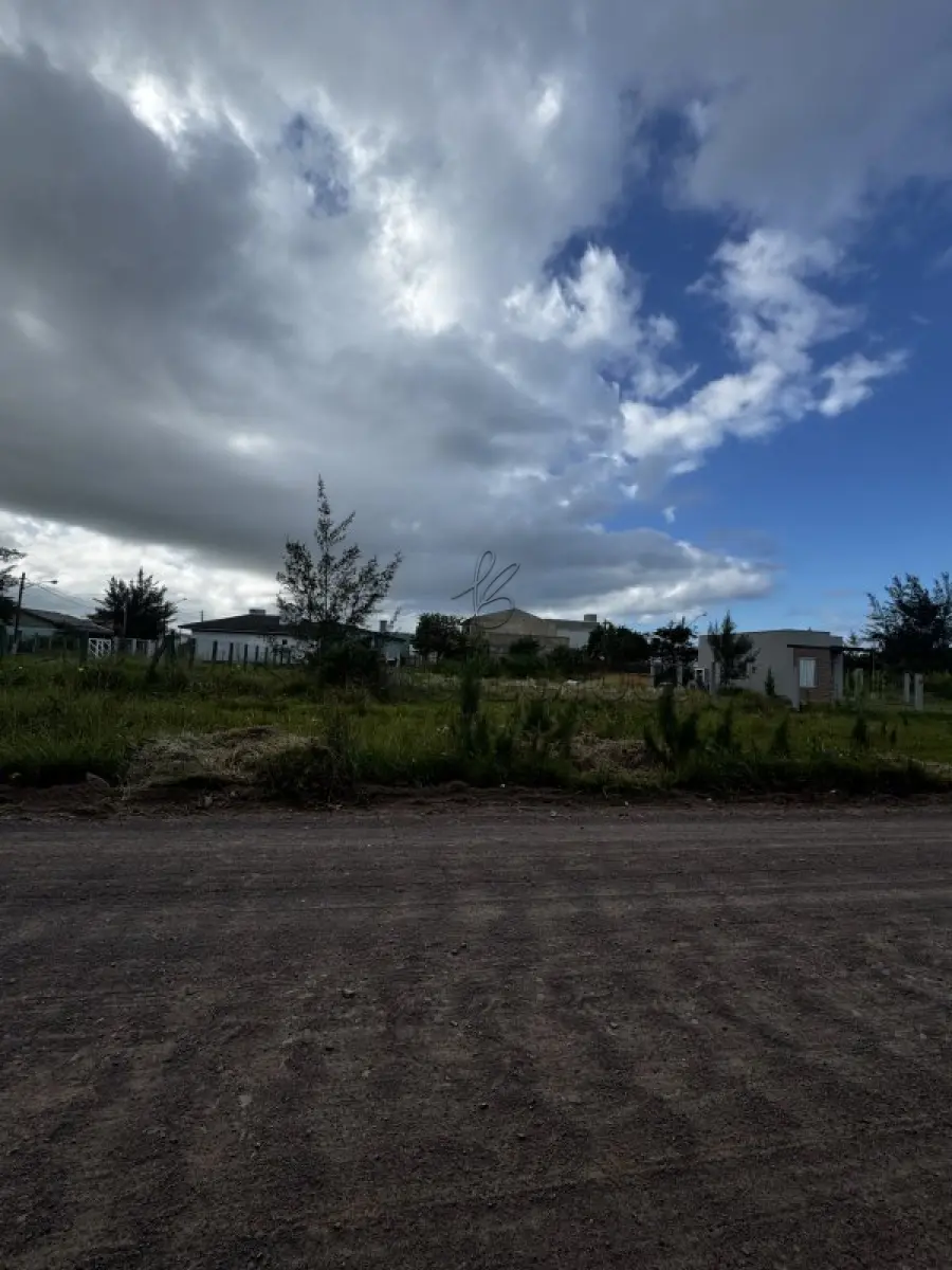 LOTE 000 - LEILÃO DE IMÓVEL NA PRAIA DE ATLÂNTIDA SUL-OSÓRIO/RS, SITUADO NA RUA LUIS FRANCISCO PIMENTEL, LOTE 30 DA QUADRA 189