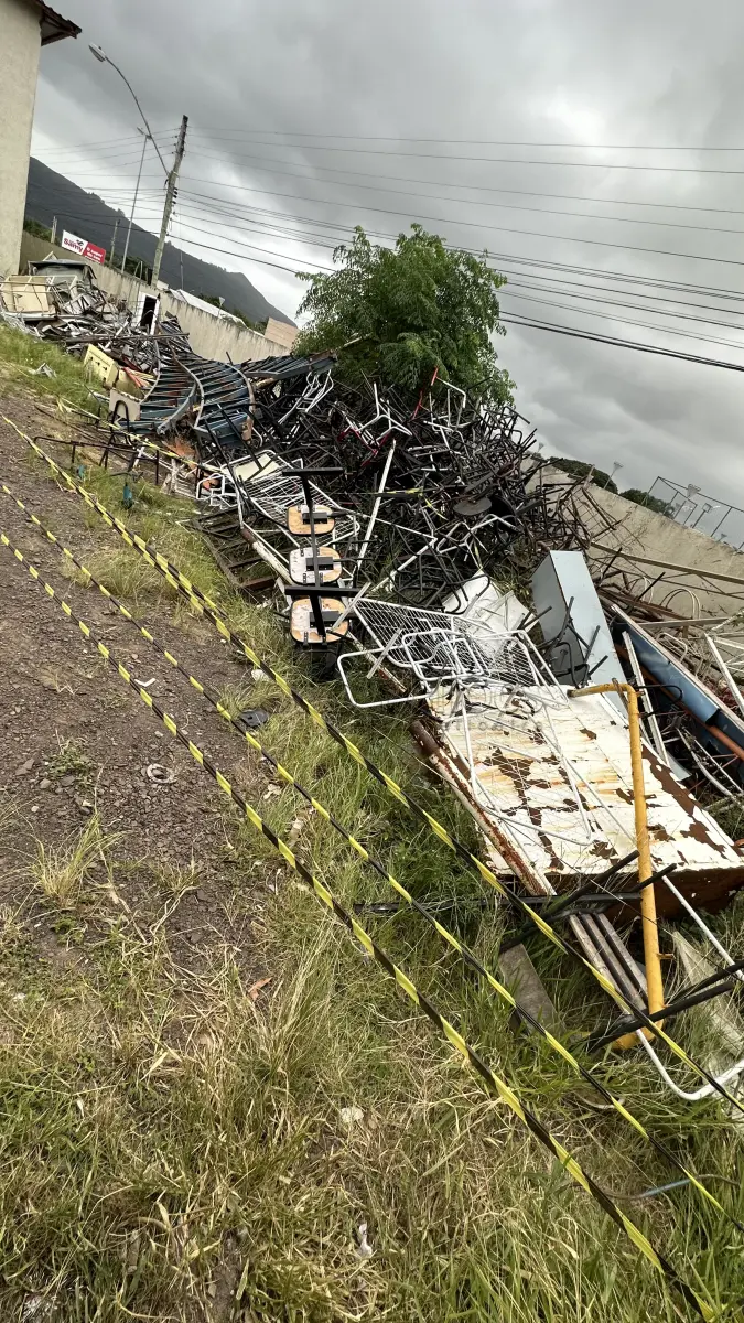 LOTE 016 - SUCATA FERRO E SIMILARES