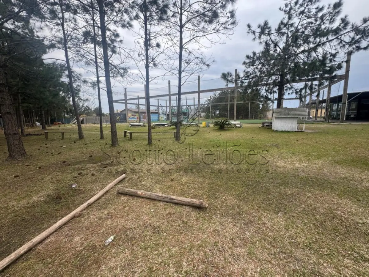 LOTE 000 - LEILÃO NA PRAIA DE ATLÂNTIDA SUL/OSÓRIO-RS DE UM TERRENO  SITUADO NA RUA CANASVIEIRAS, LOTE 08, DA QUADRA 147