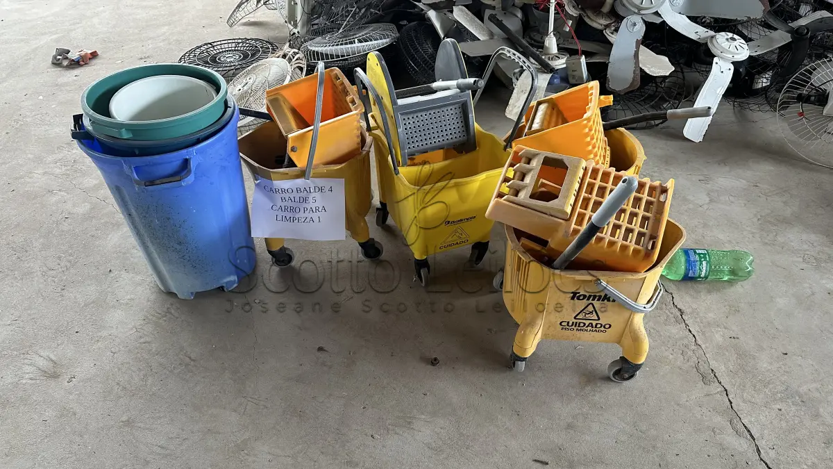 LOTE 021 - SUCATA DE ELETRODOMÉSTICOS