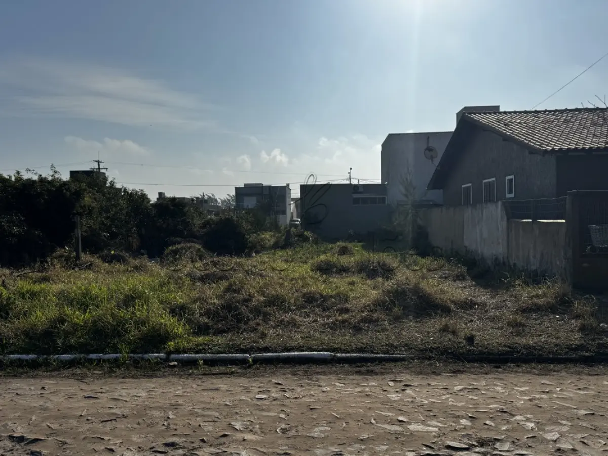 LOTE 000 - LEILÃO JUDICIAL DE UM TERRENO SITUADO NA AV. PARAGUASSÚ NA PRAIA DE ATLÂNTIDA SUL - OSÓRIO/RS, CONSTITUÍDO DO LOTE 25 DA QUADRA 70.