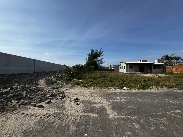 LEILÃO JUDICIAL DE UM TERRENO SITUADO NA PRAIA DE ATLÂNTIDA SUL - OSÓRIO/RS, CONSTITUÍDO DO LOTE 21 DA QUADRA 140.