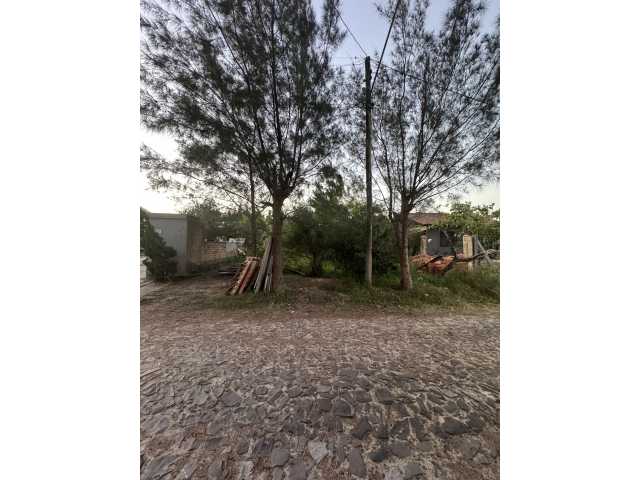 UM TERRENO EM ATLÂNTIDA SUL/OSÓRIO-RS, SITUADO NA RUA DAS ANCÔRAS, CONSTITUÍDO DO LOTE 24 DA QUADRA 129
