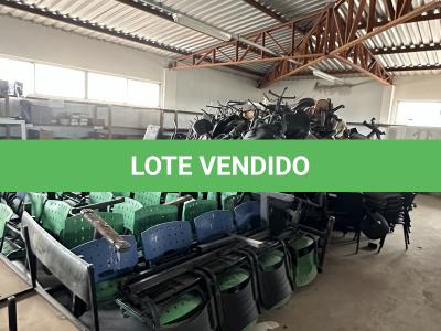 LOTE 018 - SUCATA DE CADEIRAS