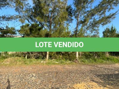 LOTE 000 - Um terreno na PRAIA DE ATLÂNTIDA SUL, localizado na Rua do Farol, Osório/RS, constituído do lote  7, da quadra 129