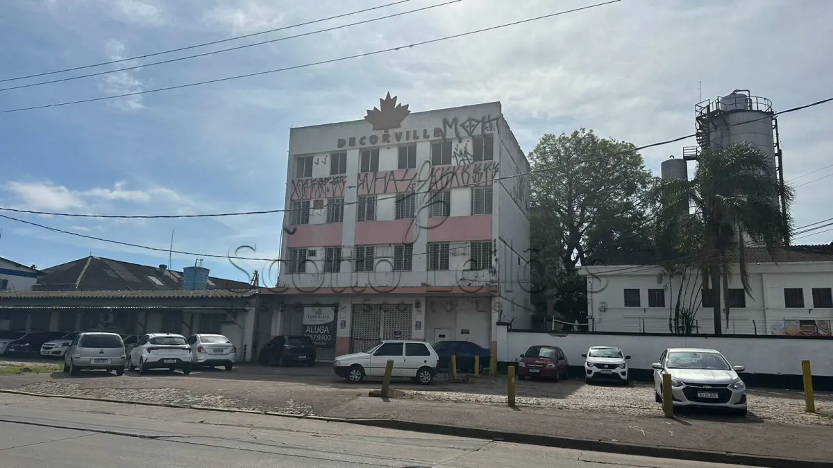 LOTE 000 - Um Prédio em Porto Alegre , localizado na Rua Voluntários da Pátria, n° 2480
