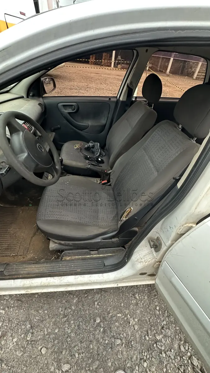 LOTE 008 - GM/CORSA HATCH MAXX, FLEX