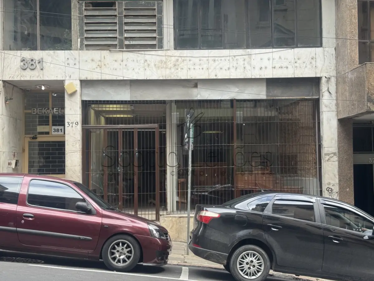 LOTE 000 - LEILÃO DE UMA  LOJA TÉRREA EM PORTO ALEGRE/RS, LOCALIZADA NO EDIFÍCIO BEKAELE, SITUADA NA RUA GENERAL CÂMARA,N°379