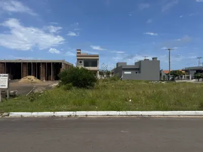 LOTE 001 - UM TERRENO NA PRAIA DE ATLÂNTIDA SUL-OSÓRIO/RS,  ÁREA 300,00 M², SITUADO  NA AV. PARAGUASSÚ, LOTE 04 DA QUADRA 59