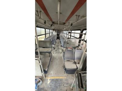 LOTE 006 - SUCATA - ONIBUS ESCOLAR M.BENZ COMIL SVELT U