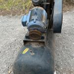 LOTE 015 - COMPRESSOR MARCA HIAPERINI