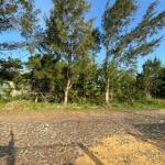 LOTE 000 - Um terreno na PRAIA DE ATLÂNTIDA SUL, localizado na Rua do Farol, Osório/RS, constituído do lote  7, da quadra 129